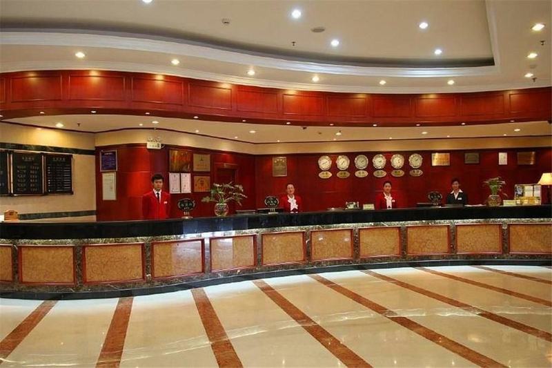 Adange Resort Hotel Лицзян Экстерьер фото