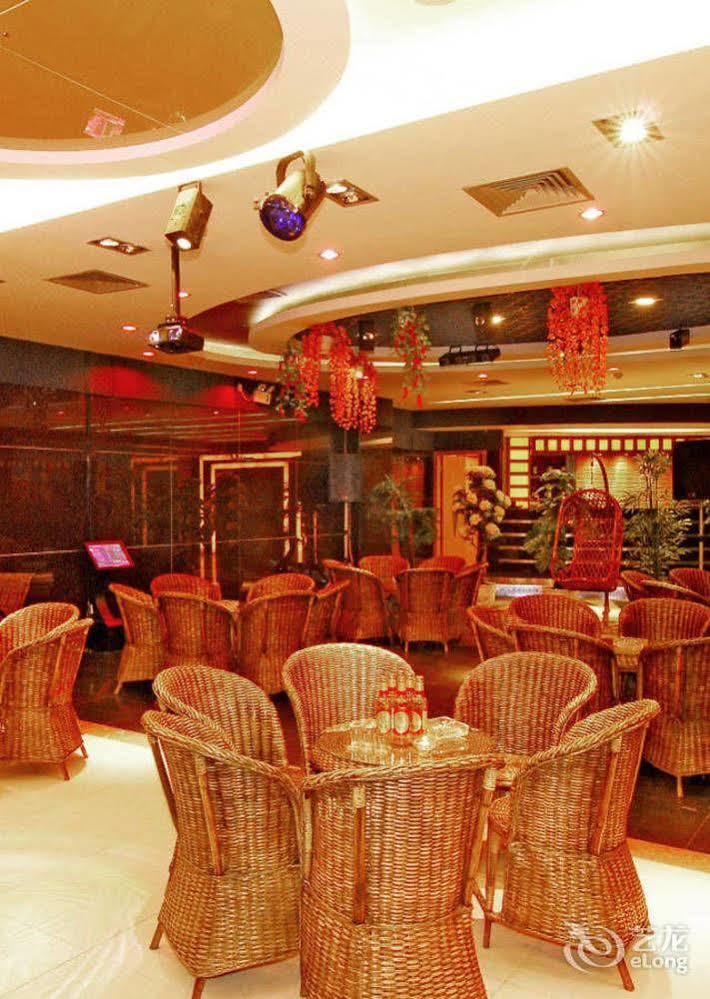Adange Resort Hotel Лицзян Экстерьер фото