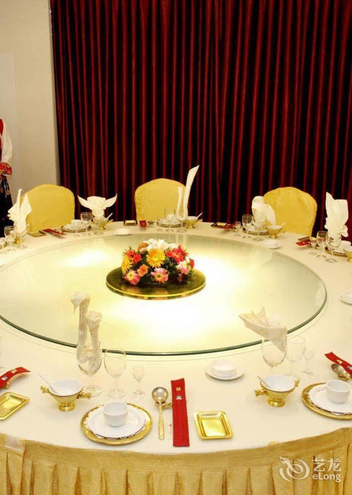 Adange Resort Hotel Лицзян Экстерьер фото